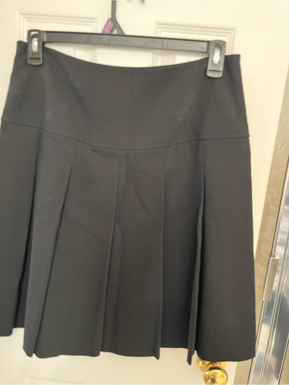 Classic Black Pleated Women’s Skirt Sz 10